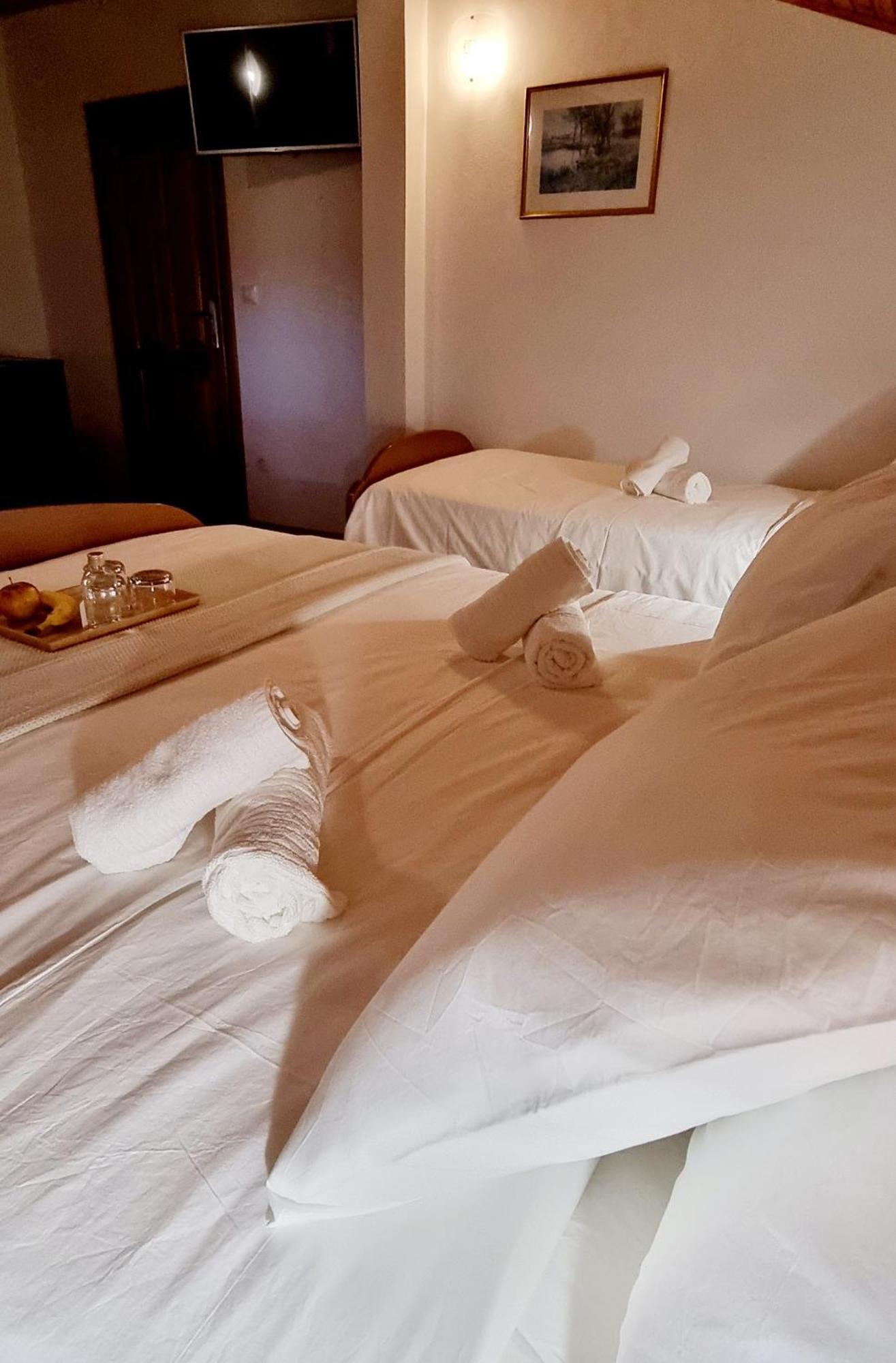 Nadija Rooms Funtana Exteriör bild