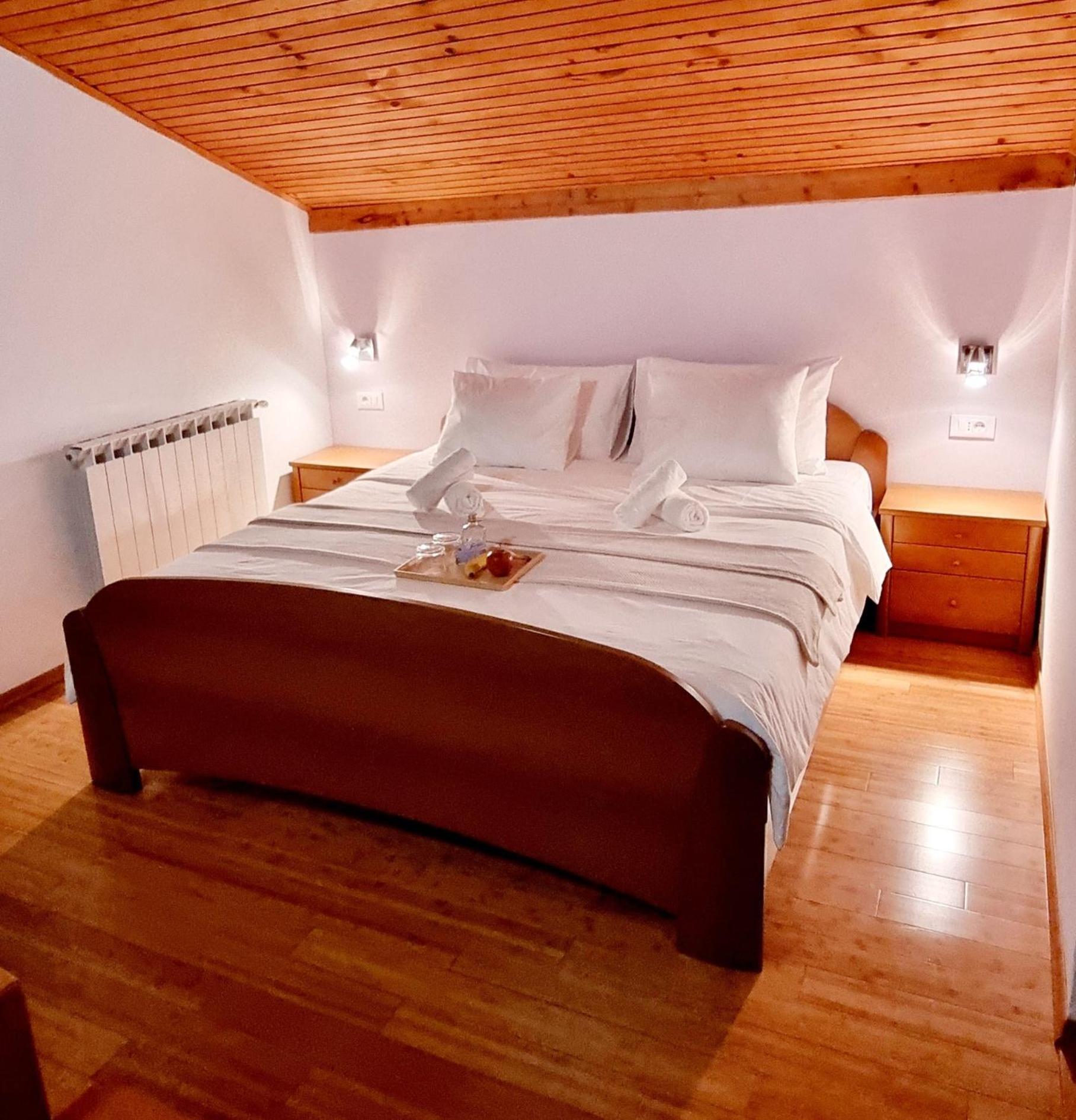 Nadija Rooms Funtana Exteriör bild